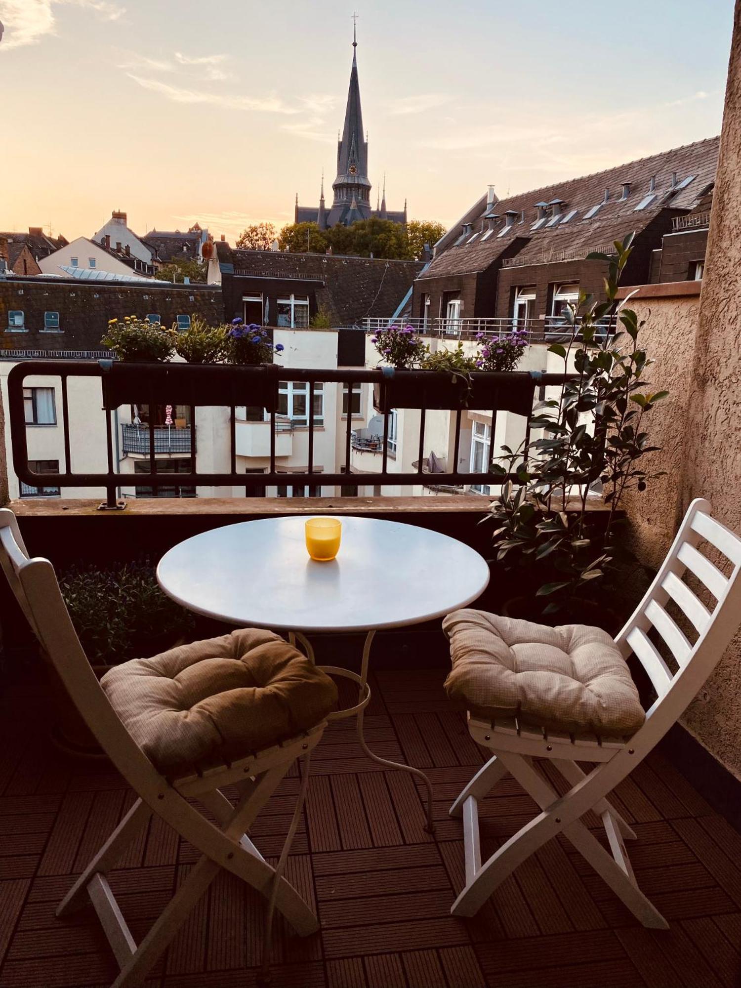 Living With Soul - Appartement Ueber Den Daechern Von Wiesbaden Exteriör bild